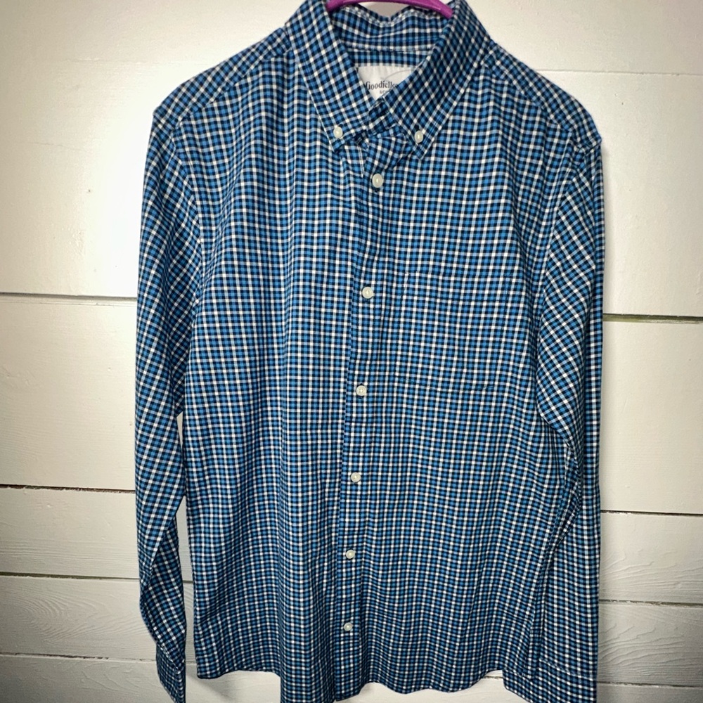 Men's Blue Checkered Button-Down Shirt